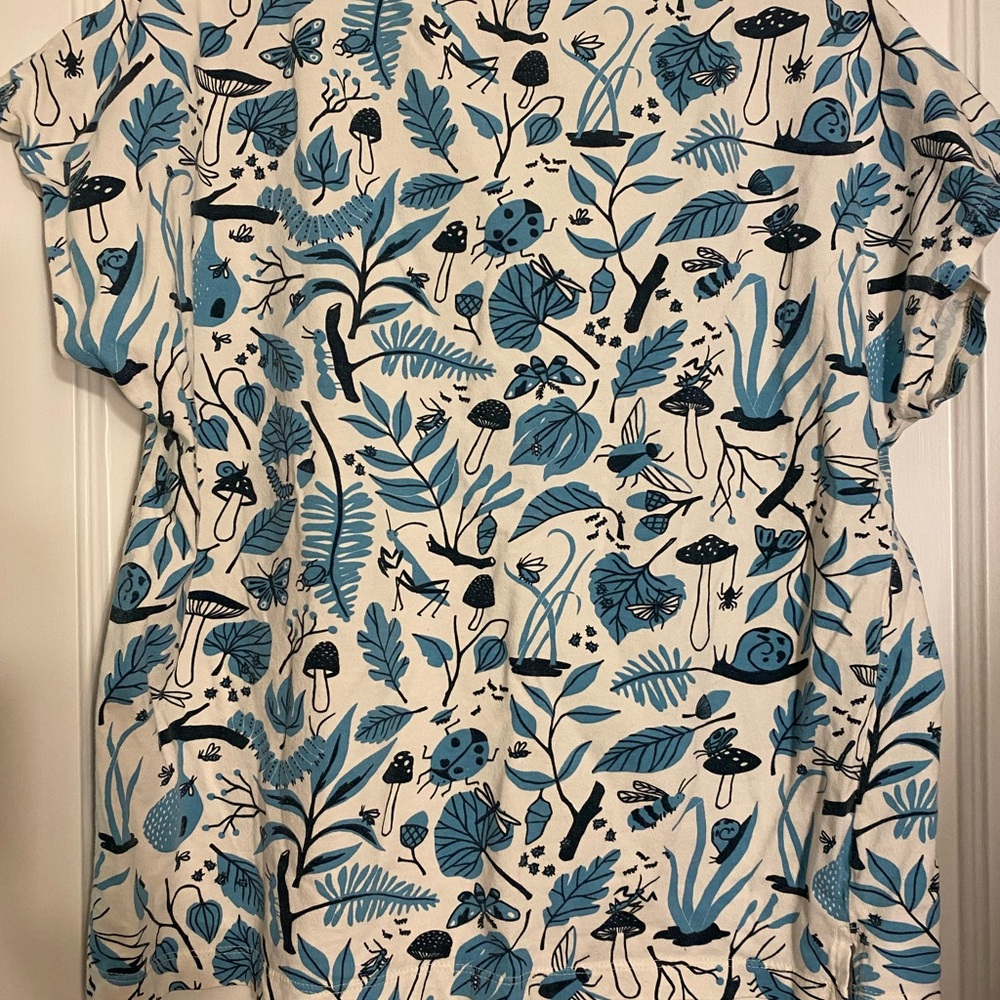 Blue Botanical Women's Tee